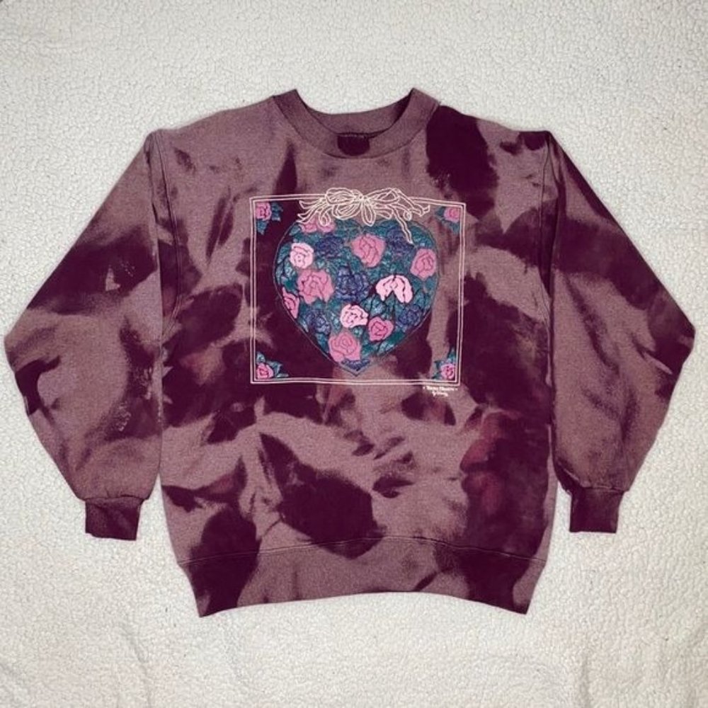 Vintage Hanes Bleached Rose Flowers Sweatshirt: Size Medium